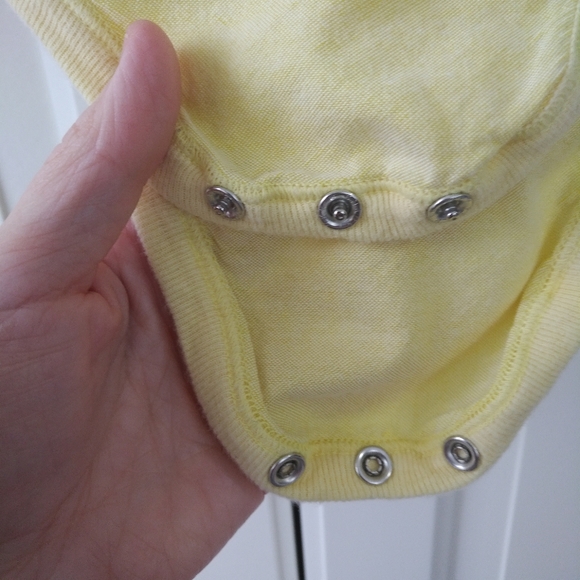 4/$20 Baby boy dress onesie bow tie 6-12 months - Picture 4 of 11